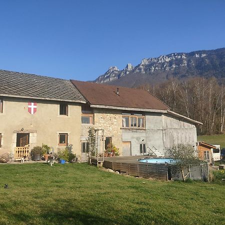 La Chambre Nature Chez Les Garcons Saint-Paul-sur-Yenne Exterior photo